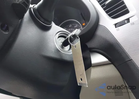 2014 Subaru Outback 2.5I z USA, uszkodzony, nr VIN 4S4BRCAC9E3309038